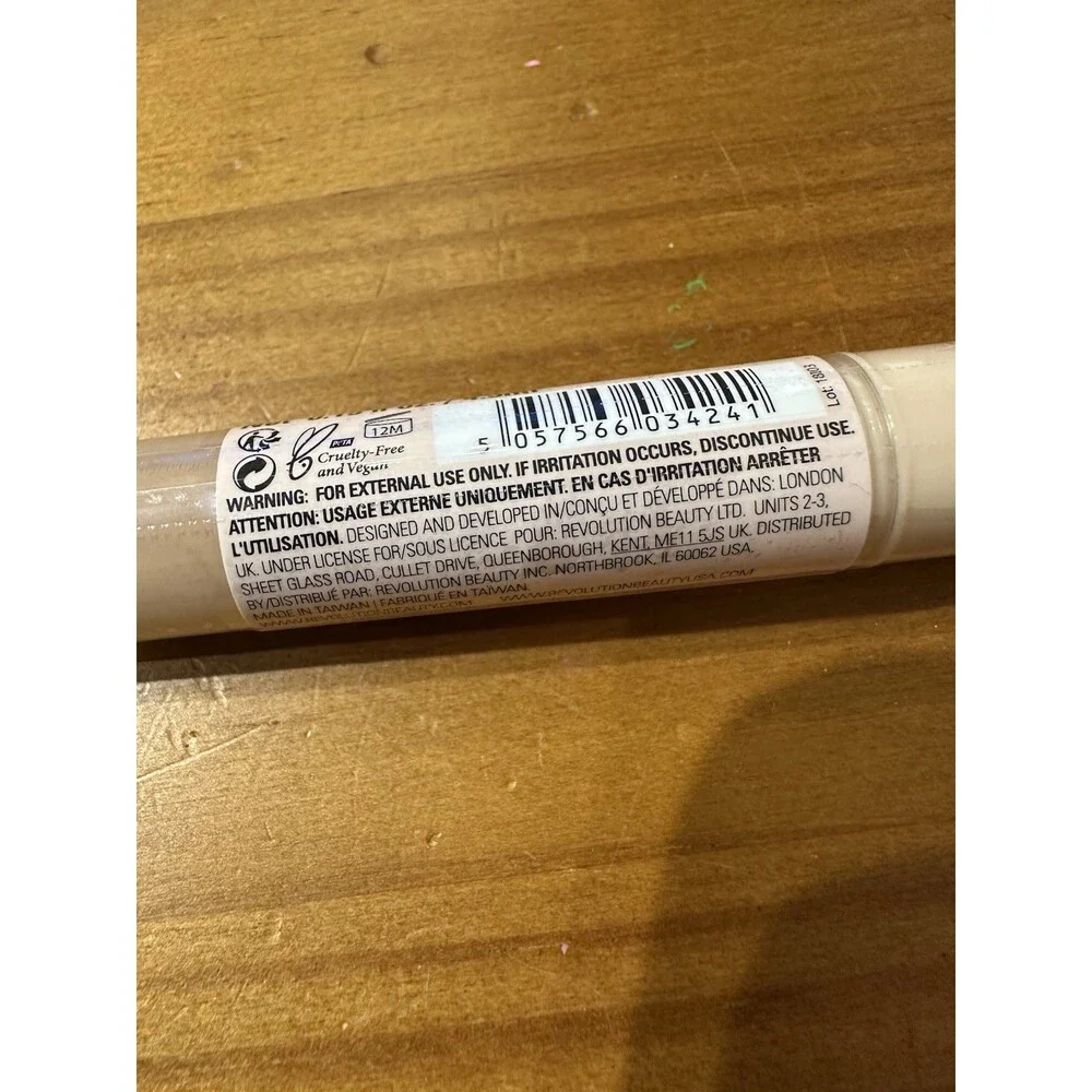 Makeup Revolution Fast Base Concealer C7 3Pc Lot New